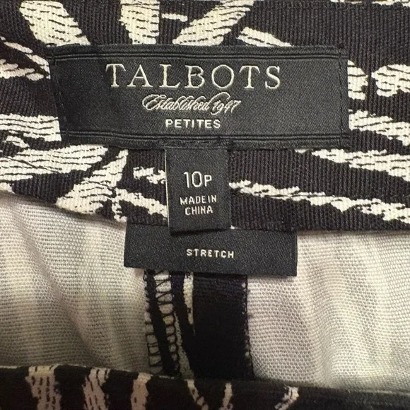 Talbots Black and White Slit Pencil Skirt Women's Size 10P - Picture 4 of 5